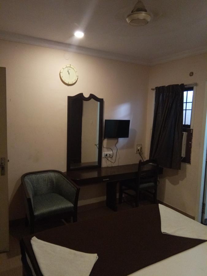 Grand Tower Chennai Hotell Eksteriør bilde